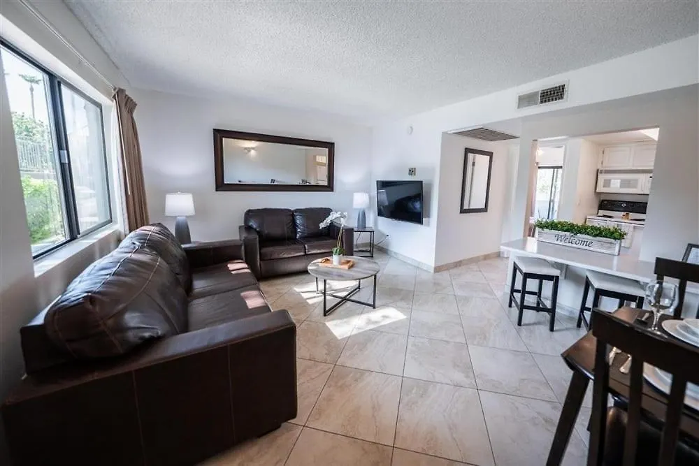 130 Fully Furnished, Amenities Galore Scottsdale USA